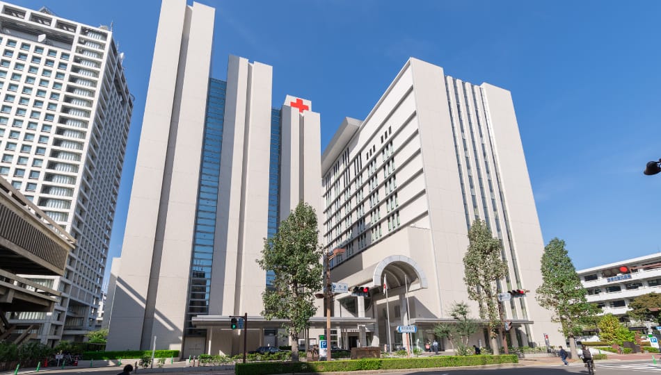 高松赤十字病院 徒歩5分（370m）