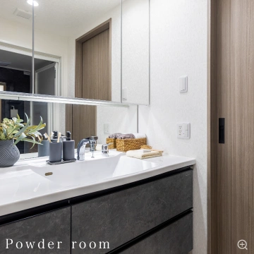 Powder room